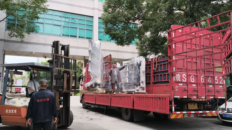 拉线分条机发往上海客户 拉线分条机发往上海客户